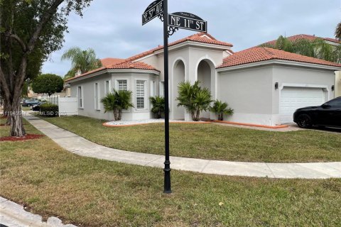 Casa en venta en Homestead, Florida, 4 dormitorios, 169.08 m2 № 2054548 - foto 5