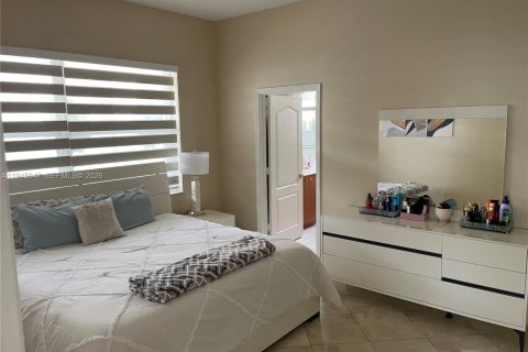 Casa en venta en Homestead, Florida, 4 dormitorios, 169.08 m2 № 2054548 - foto 22