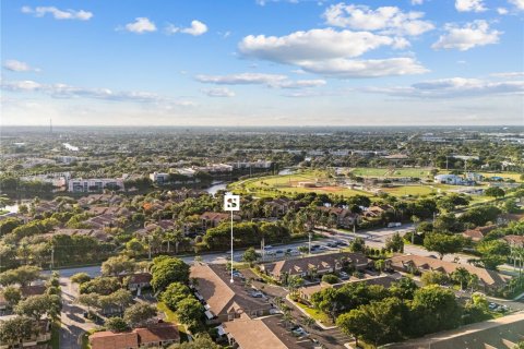 Casa en venta en Tamarac, Florida, 2 dormitorios, 146.79 m2 № 1957318 - foto 26