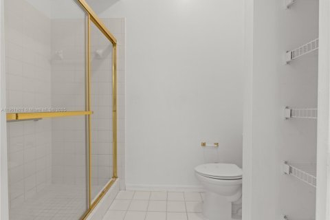 Casa en venta en Tamarac, Florida, 2 dormitorios, 146.79 m2 № 1957318 - foto 19