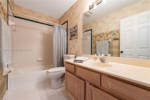 Купить виллу или дом в Клуистон, Флорида 10 комнат, 343.65м2, № 2007770 - фото 28