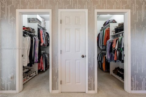 Купить виллу или дом в Клуистон, Флорида 10 комнат, 343.65м2, № 2007770 - фото 22