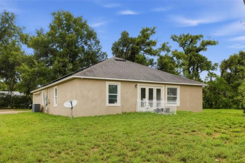 Villa ou maison à vendre à Mount Dora, Floride: 4 chambres, 171.31 m2 № 2408145 - photo 2