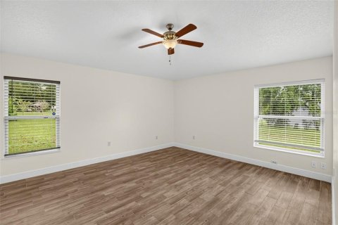 Villa ou maison à vendre à Mount Dora, Floride: 4 chambres, 171.31 m2 № 2408145 - photo 21