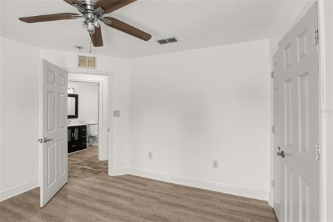 Villa ou maison à vendre à Mount Dora, Floride: 4 chambres, 171.31 m2 № 2408145 - photo 15
