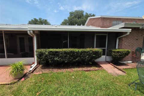 Townhouse in Orlando, Florida 2 bedrooms, 95.78 sq.m. № 2227831 - photo 2