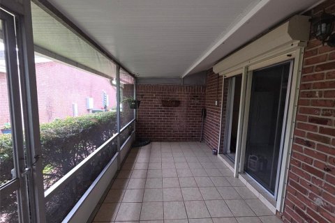 Townhouse in Orlando, Florida 2 bedrooms, 95.78 sq.m. № 2227831 - photo 4