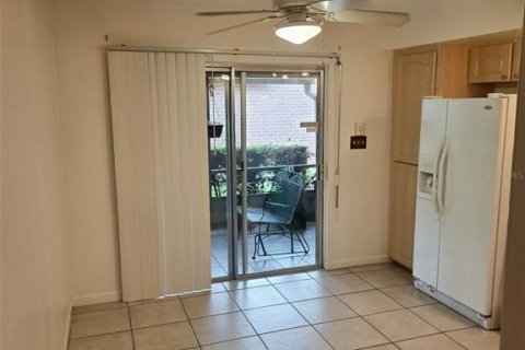 Townhouse in Orlando, Florida 2 bedrooms, 95.78 sq.m. № 2227831 - photo 5