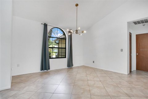 House in Oviedo, Florida 3 bedrooms, 172.71 sq.m. № 1871021 - photo 7