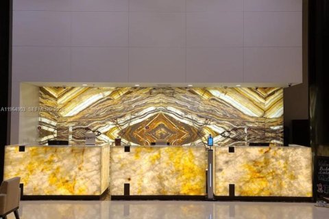 Купить кондоминиум в Санни-Айлс-Бич, Флорида 61.69м2, № 2027834 - фото 14