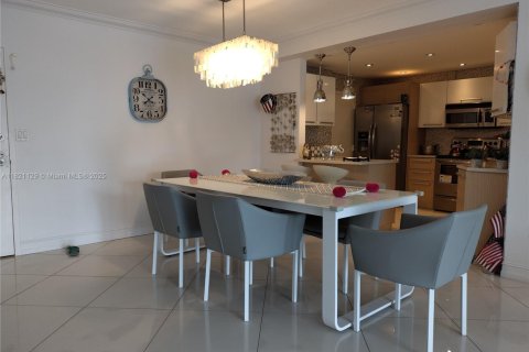 Copropriété à vendre à Key Biscayne, Floride: 2 chambres, 121.79 m2 № 1781440 - photo 5