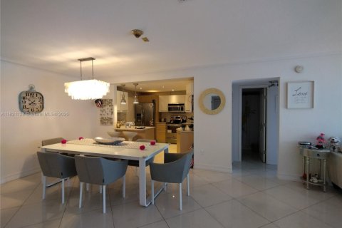 Copropriété à vendre à Key Biscayne, Floride: 2 chambres, 121.79 m2 № 1781440 - photo 7