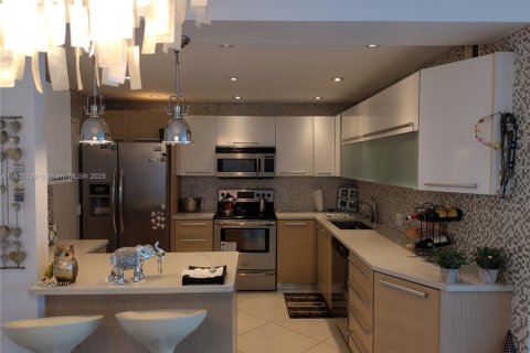 Copropriété à vendre à Key Biscayne, Floride: 2 chambres, 121.79 m2 № 1781440 - photo 3