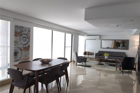 Copropriété à vendre à Key Biscayne, Floride: 2 chambres, 121.79 m2 № 1781440 - photo 21