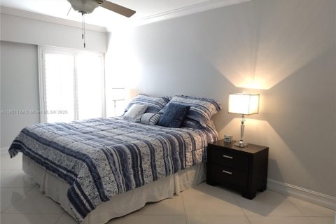 Copropriété à vendre à Key Biscayne, Floride: 2 chambres, 121.79 m2 № 1781440 - photo 16