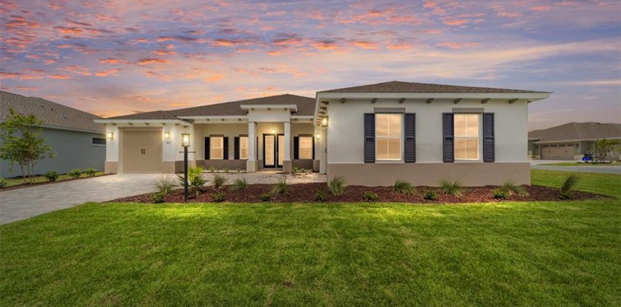 House in Ocala, Florida 3 bedrooms, 270.07 sq.m. № 1885882
