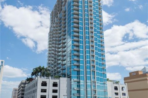 Condominio en Tampa, Florida, 1 dormitorio  № 2321733