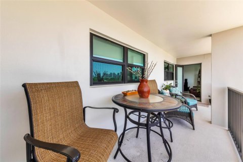 Condo in Fort Lauderdale, Florida, 2 bedrooms № 2083269 - photo 25
