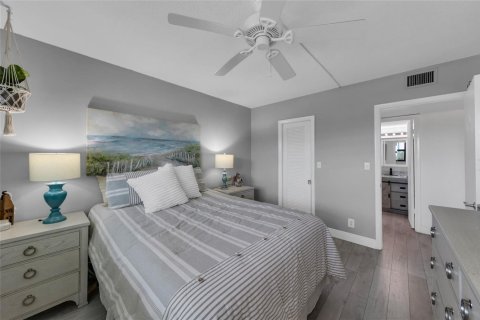 Condo in Fort Lauderdale, Florida, 2 bedrooms № 2083269 - photo 17