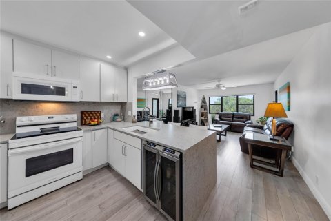 Condo in Fort Lauderdale, Florida, 2 bedrooms № 2083269