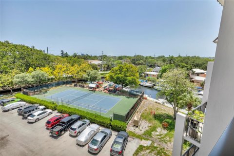 Condo in Fort Lauderdale, Florida, 2 bedrooms № 2083269 - photo 27