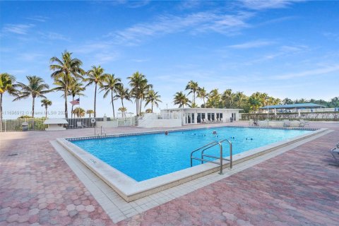 Copropriété à louer à Miami Beach, Floride: 1 chambre, 90.77 m2 № 1730055 - photo 24