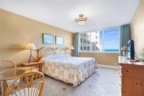Copropriété à louer à Miami Beach, Floride: 1 chambre, 90.77 m2 № 1730055 - photo 13