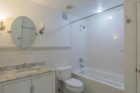 Casa en alquiler en Maitland, Florida, 4 dormitorios, 206.06 m2 № 1918456 - foto 11
