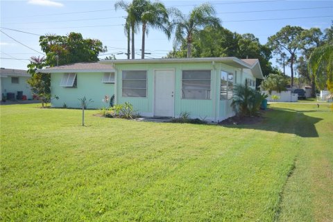 Casa en alquiler en Englewood, Florida, 2 dormitorios, 92.81 m2 № 1580221 - foto 14