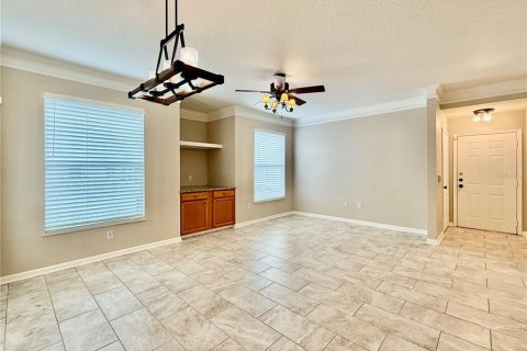 Condo in Tampa, Florida, 2 bedrooms  № 2225726 - photo 17