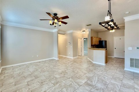 Condo in Tampa, Florida, 2 bedrooms  № 2225726 - photo 14