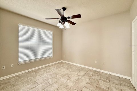 Condo in Tampa, Florida, 2 bedrooms  № 2225726 - photo 26
