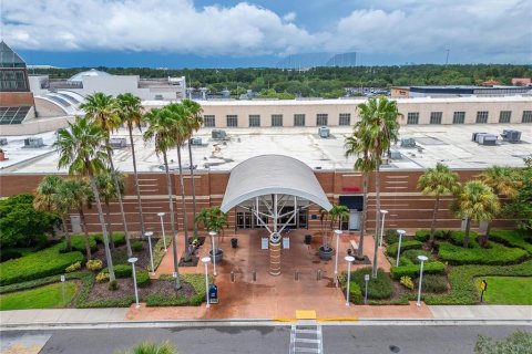 Commercial property in Brandon, Florida № 1334990 - photo 26