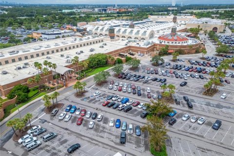 Commercial property in Brandon, Florida № 1334990 - photo 25