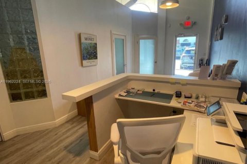 Immobilier commercial à vendre à Sweetwater, Floride № 2026282 - photo 5