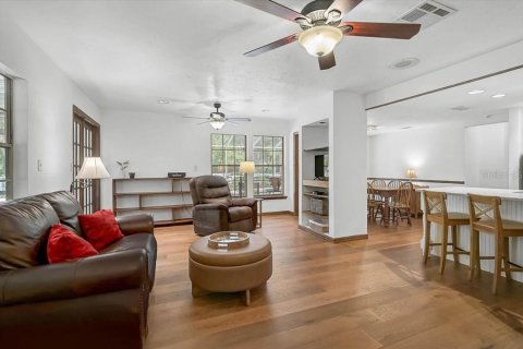 House in Sarasota, Florida 4 bedrooms, 226.5 sq.m. № 2103295 - photo 25