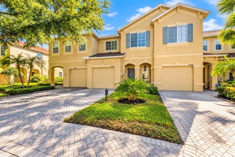Touwnhouse à vendre à Riverview, Floride: 3 chambres, 178.37 m2 № 2399298 - photo 3