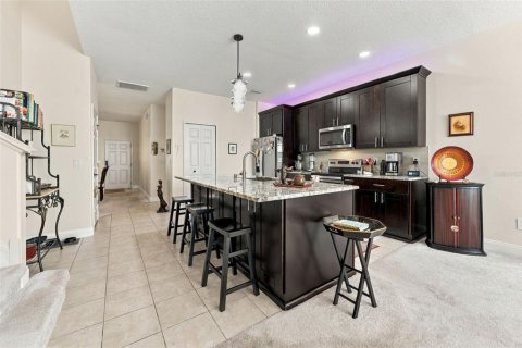 Touwnhouse à vendre à Riverview, Floride: 3 chambres, 178.37 m2 № 2399298 - photo 15