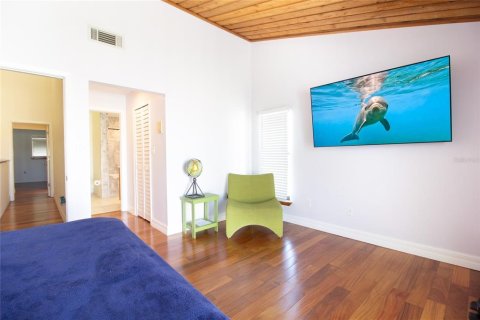 Adosado en venta en Treasure Island, Florida, 2 dormitorios, 134.71 m2 № 1687584 - foto 16