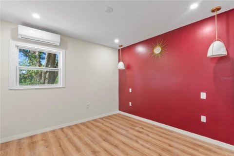 House in Fort Meade, Florida 3 bedrooms, 82.13 sq.m. № 2207150 - photo 7