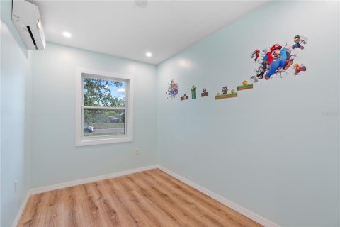 House in Fort Meade, Florida 3 bedrooms, 82.13 sq.m. № 2207150 - photo 11