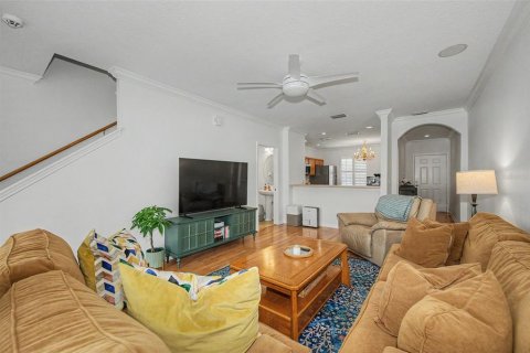 Touwnhouse à vendre à Tampa, Floride: 2 chambres, 113.71 m2 № 2319273 - photo 15