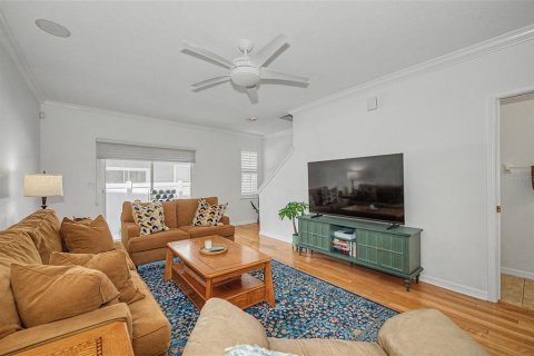 Touwnhouse à vendre à Tampa, Floride: 2 chambres, 113.71 m2 № 2319273 - photo 13