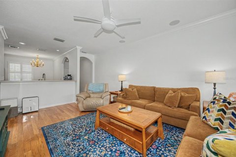 Touwnhouse à vendre à Tampa, Floride: 2 chambres, 113.71 m2 № 2319273 - photo 11