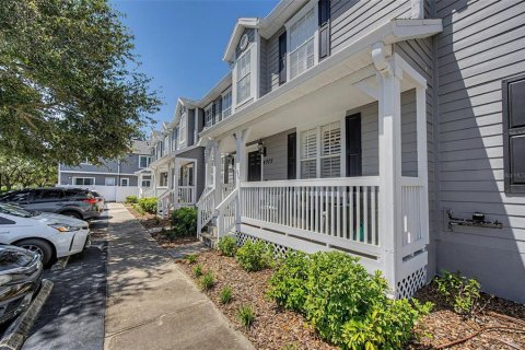 Touwnhouse à vendre à Tampa, Floride: 2 chambres, 113.71 m2 № 2319273 - photo 29