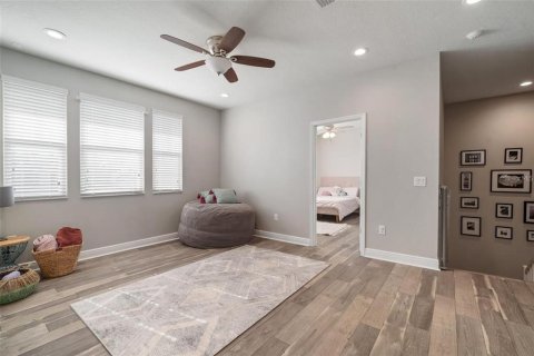 Villa ou maison à louer à Lutz, Floride: 4 chambres, 244.7 m2 № 2418717 - photo 8