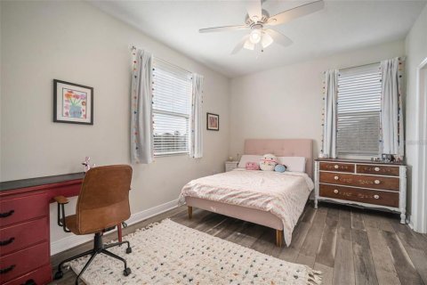 Villa ou maison à louer à Lutz, Floride: 4 chambres, 244.7 m2 № 2418717 - photo 14
