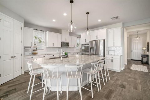 Villa ou maison à louer à Lutz, Floride: 4 chambres, 244.7 m2 № 2418717 - photo 3