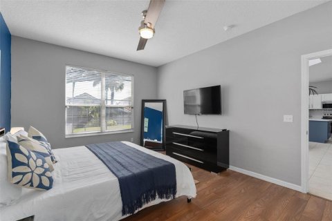 Casa en alquiler en Davenport, Florida, 7 dormitorios, 257.43 m2 № 1907381 - foto 23