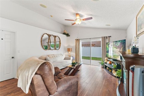 Casa en venta en Orange City, Florida, 3 dormitorios, 174.84 m2 № 1888451 - foto 14